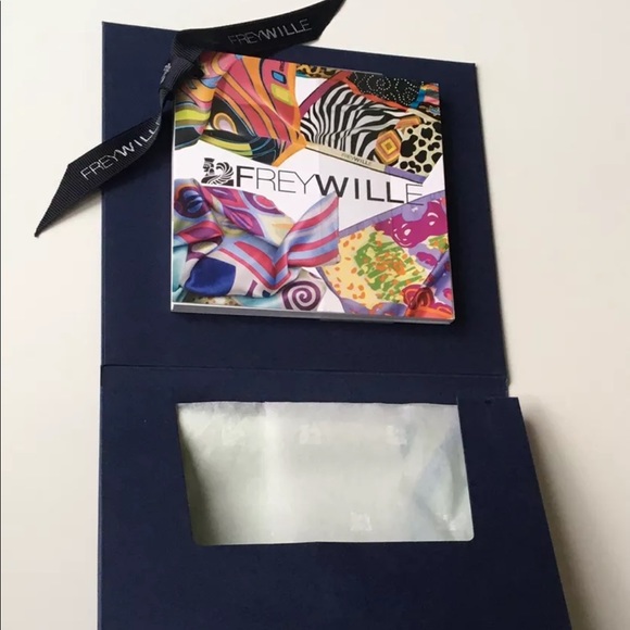 FREY WILLE SILK SCARF NWT, NIB Original Packaging, Square, 19” by 19” in… - Picture 3 of 11